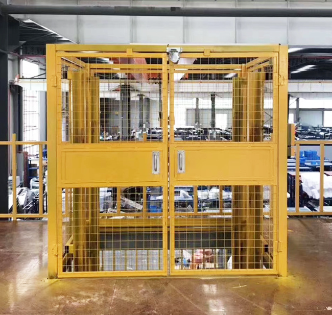 芦溪智能导轨式升降机亮相