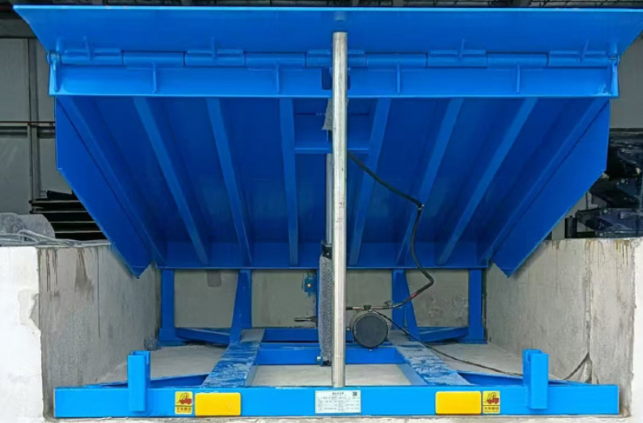 芦溪固定式登车桥应用